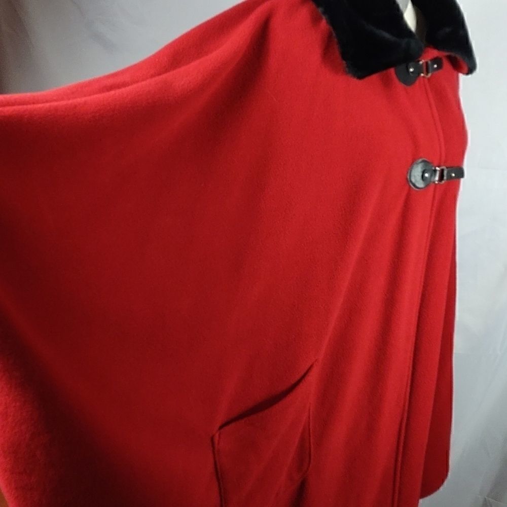 Le Moda Wrap   - Picture 4 of 10